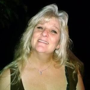 Meet your Posher, Kelli