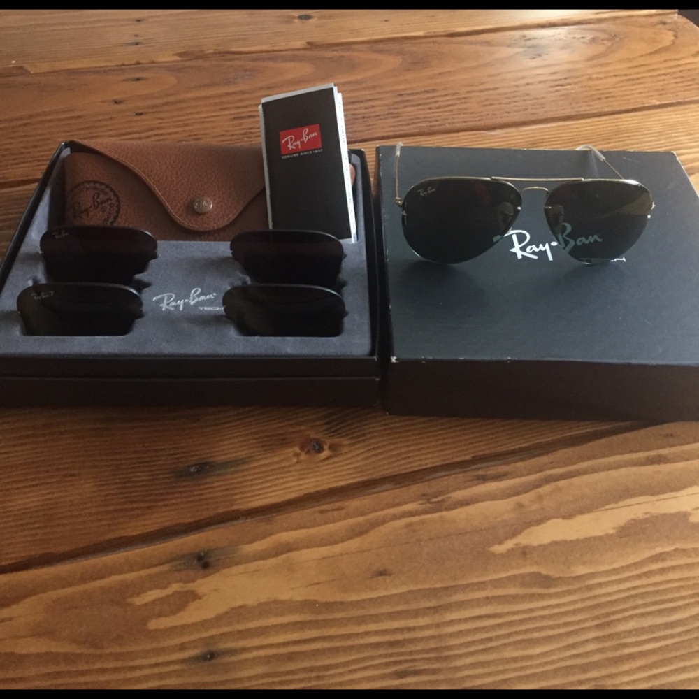 Ray-Ban Aviator sunglasses
