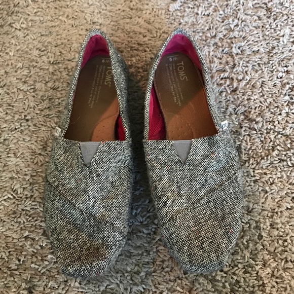 Toms - Picture 1 of 1