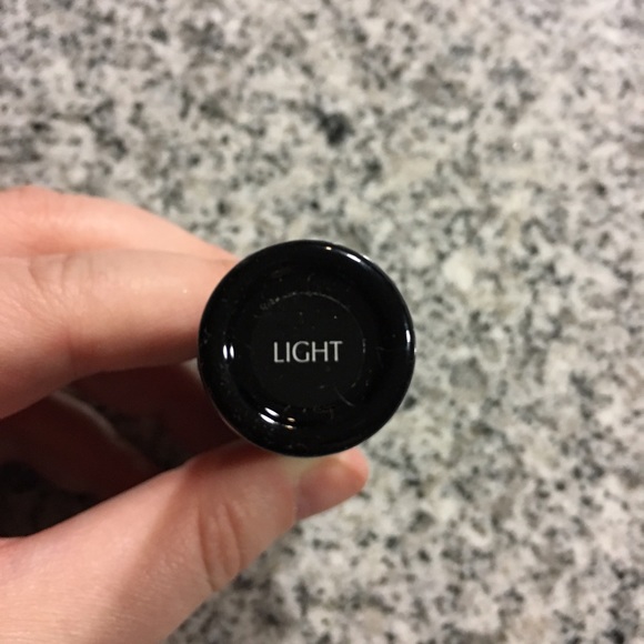 Algenist Color Correcting Eye Serum- Light - Picture 3 of 4