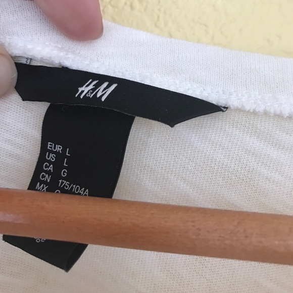 NWOT H&M casual long-sleeve t with lace detail - Picture 4 of 4