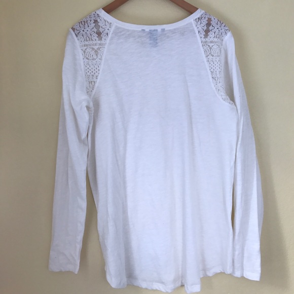 NWOT H&M casual long-sleeve t with lace detail - Picture 3 of 4