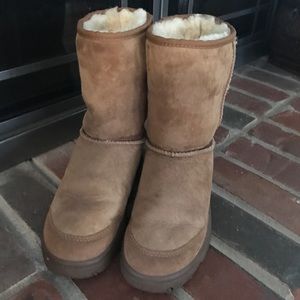 Ugg boots size 6 Ugg boots size 6