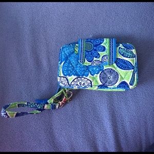 Design: Doodle Daisy Vara Bradley wallet