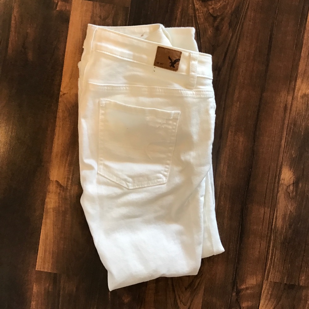 White capris