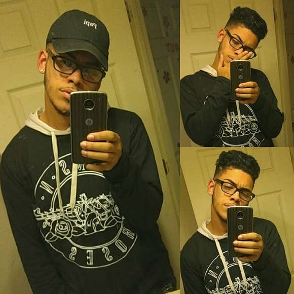 Meet your Posher, Michael - Picture 1 of 1