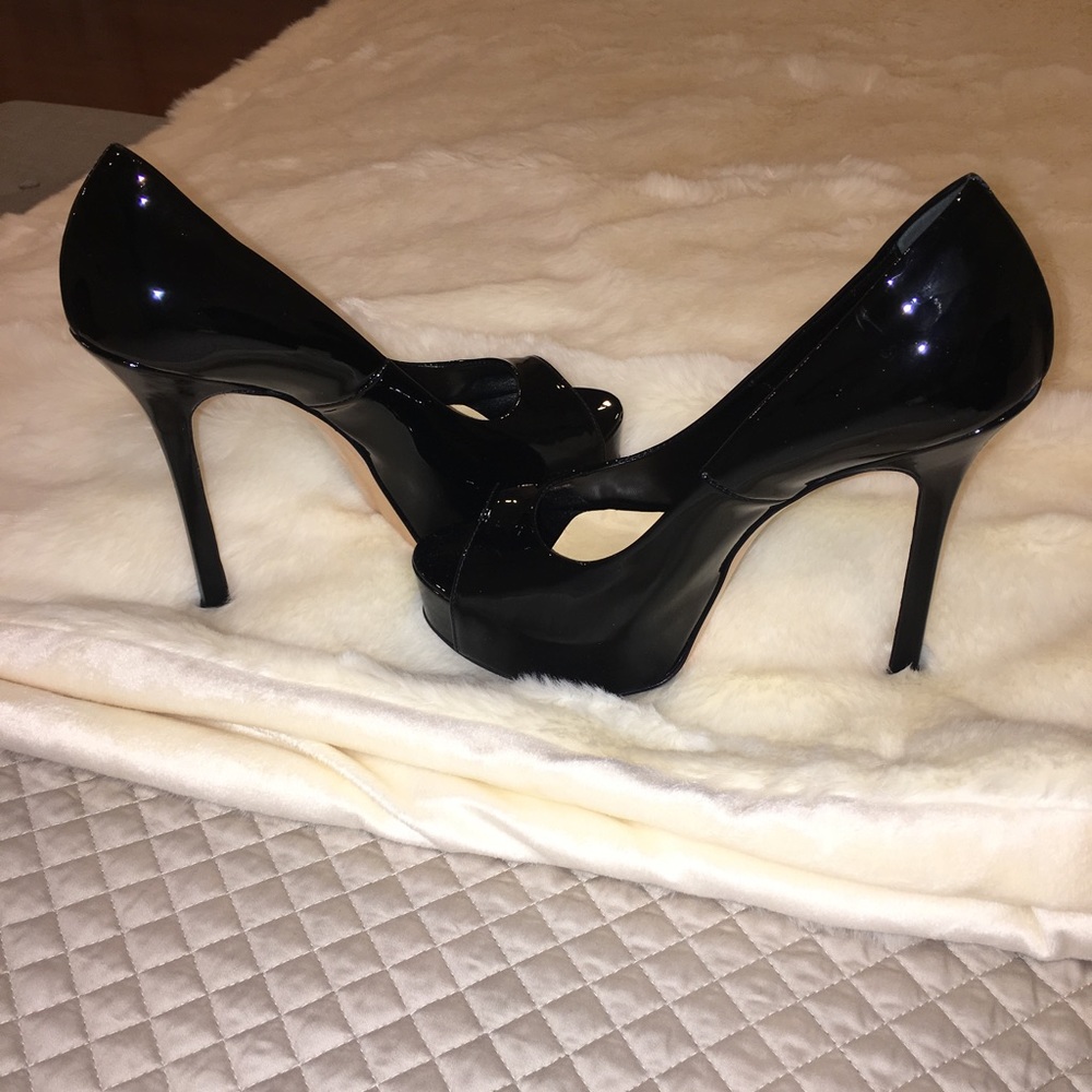 shoe box black peep patent pumps 8.5 prom heels