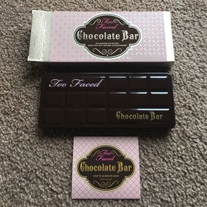 ✅SOLD✅ Too Faced Chocolate Bar palette