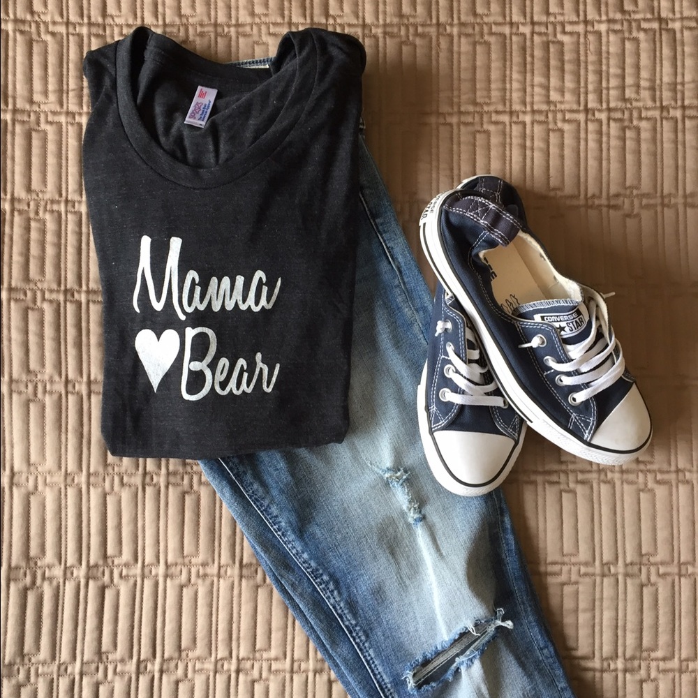 🌺 SALE! 🌺Soft Triblend Mama Bear Tee
