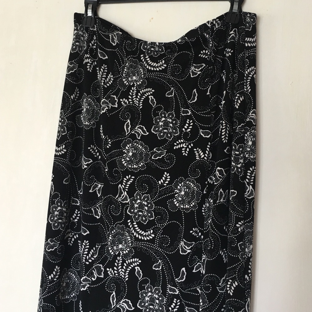 Long super comfy skirt