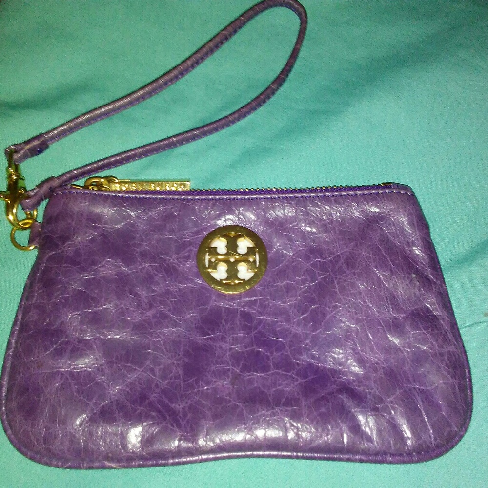 Tory Birch wristlet
