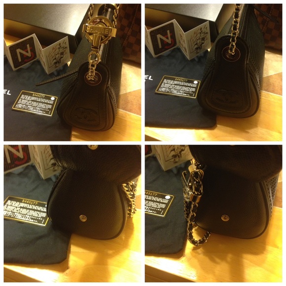 🔥SOLD🔥Chanel Leather Handbag - Picture 4 of 8