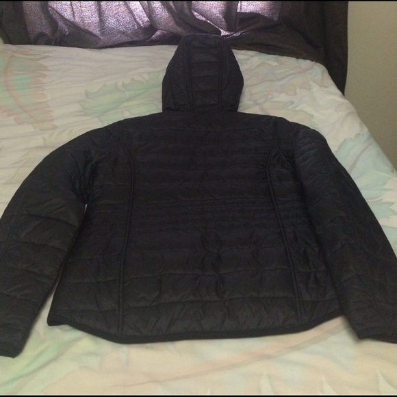 Jacket 🍃🍃 - Picture 2 of 8