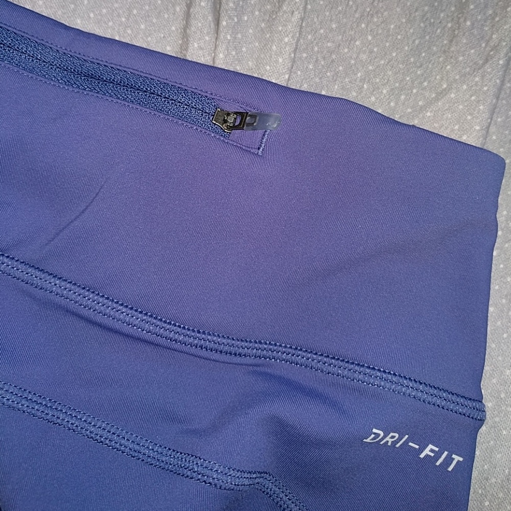 Nike Epic Lux Running Tights - Picture 4 of 5