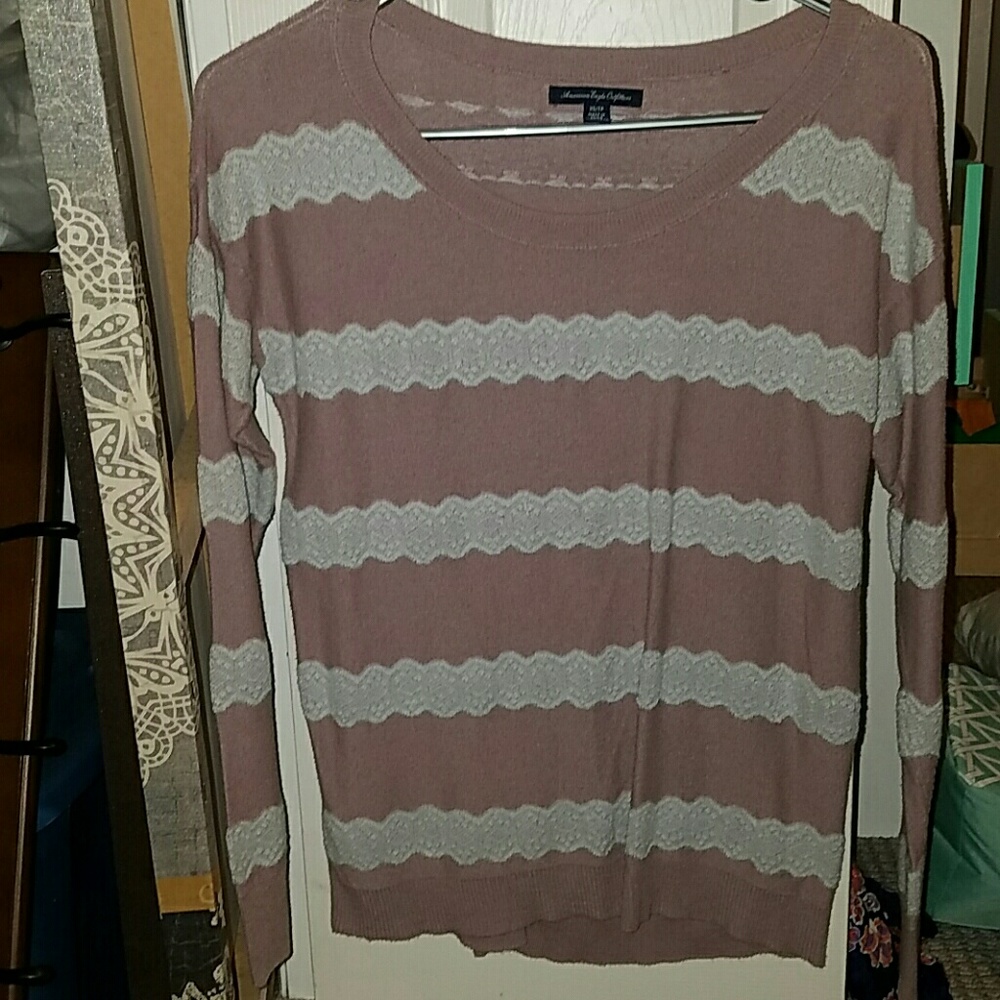 American Eagle Sweater