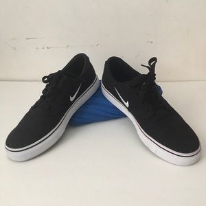 Nike SB womens size 9