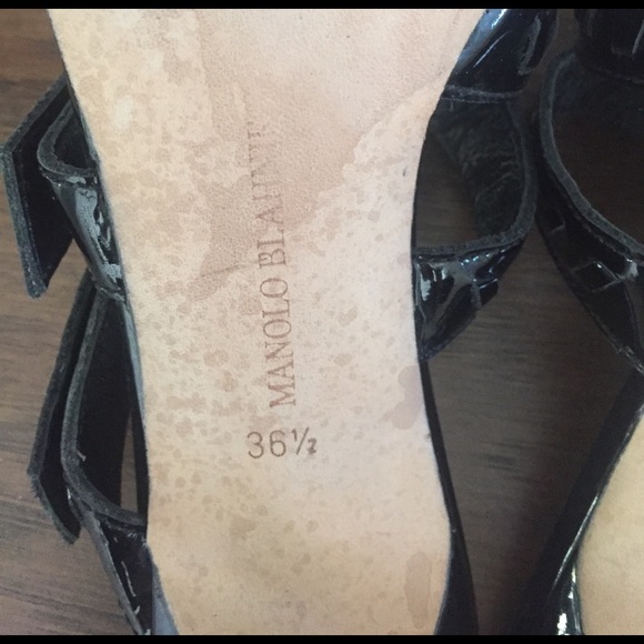 Manolo Blahnik patent leather heels. - Picture 6 of 8