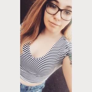 Meet your Posher, Casey