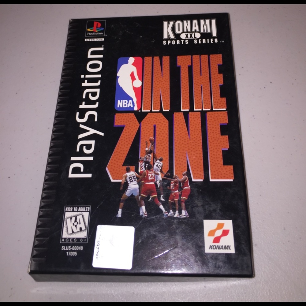 PlayStation long box NBA IN The Zone ps1
