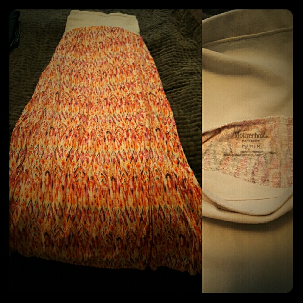 Maternity maxi skirt