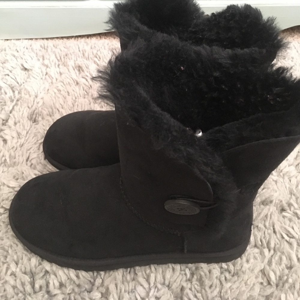 UGG Booties - Picture 4 of 4