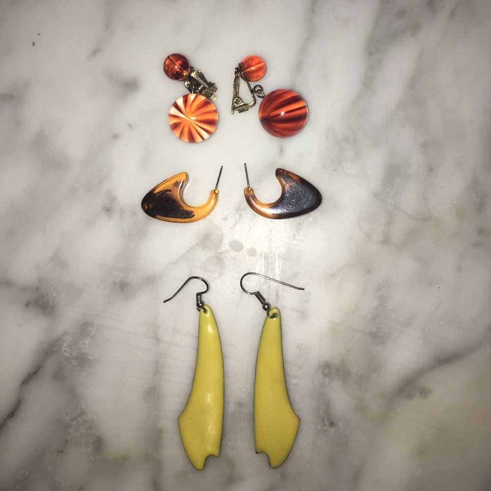 Trio of cute vintage earrings tiger eye lucite