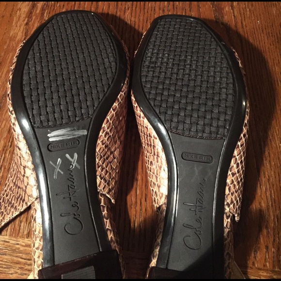 Cole Haan Pumps 👡. Practically Brand New w/o Box - Picture 7 of 7