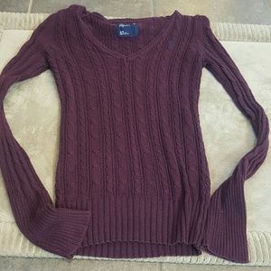 Long sleeve light sweater