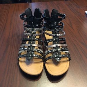 Maurices Sandals