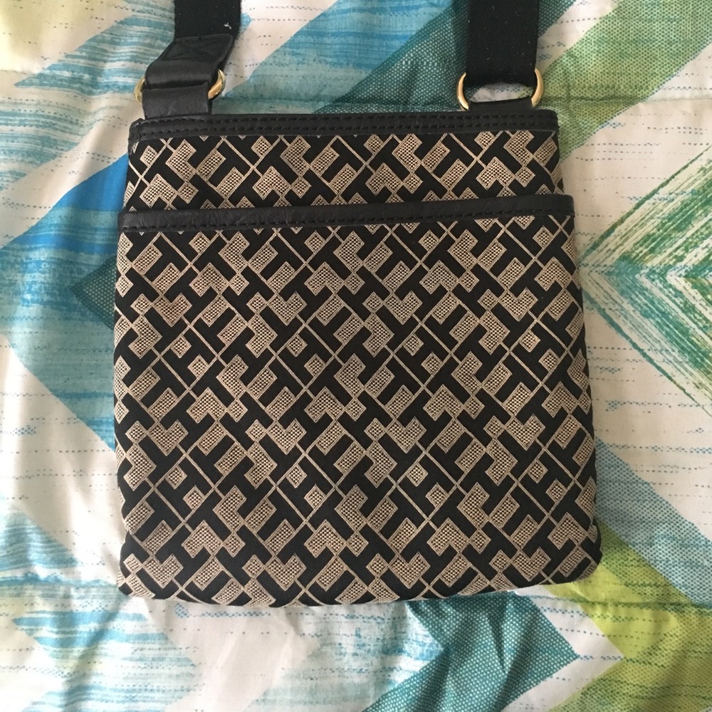 Tommy Hilfiger Cross Body Purse