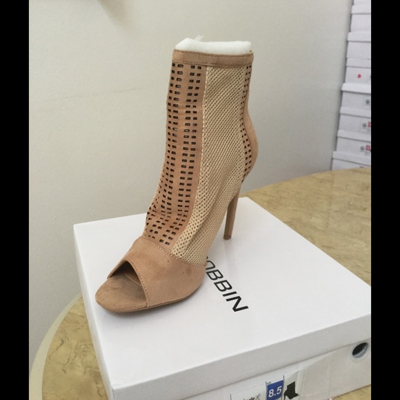 ! LAST size 9 ❗️FIRM! Net Ankle Bootie - Picture 2 of 3
