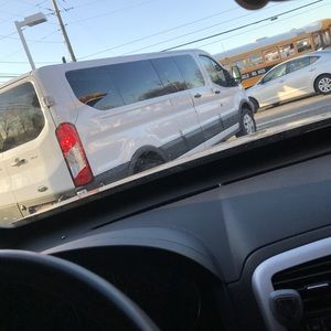 Meet your Posher, Robert