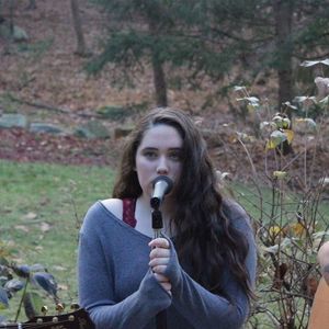 Meet your Posher, Molly