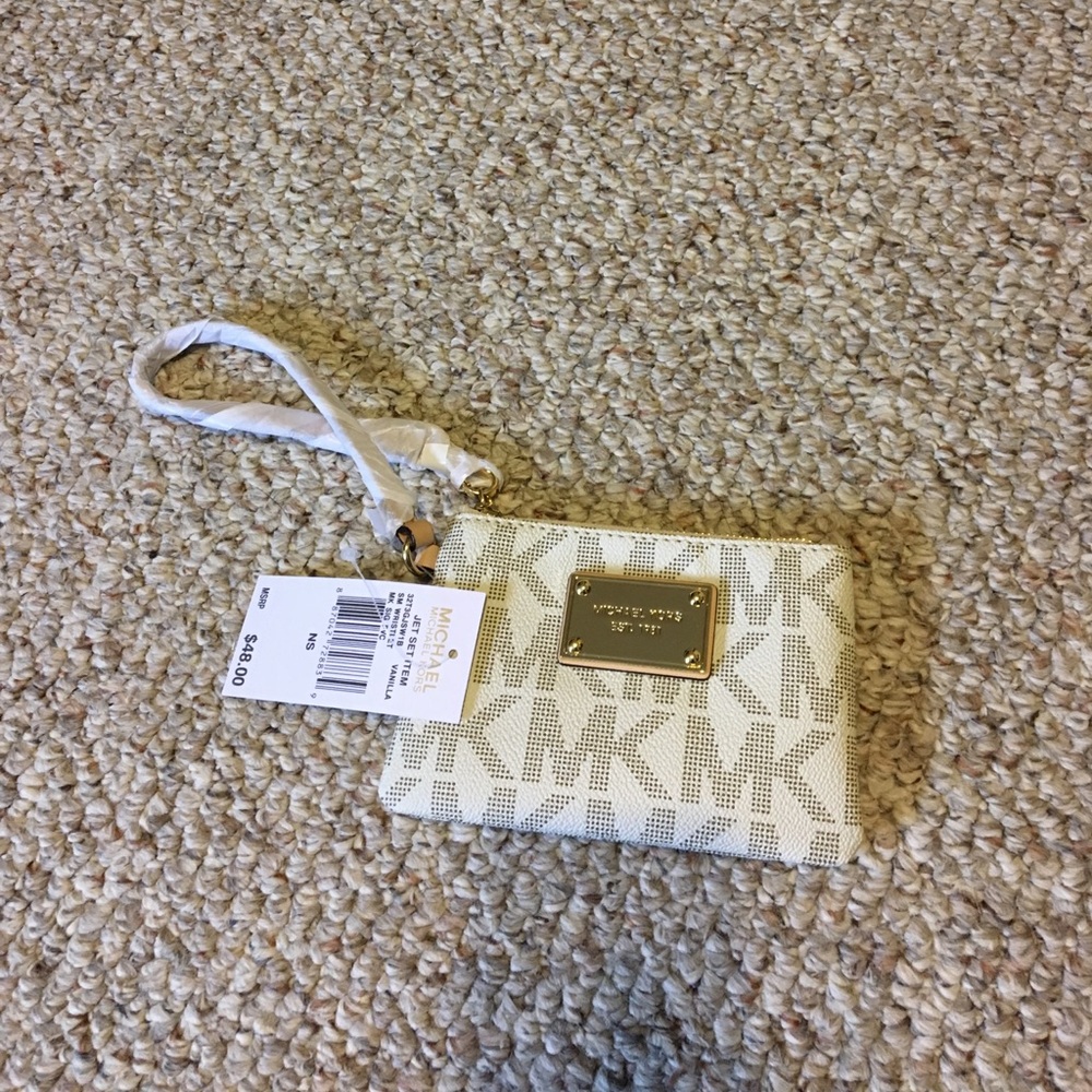 Brand new with tags, MK jet set wristlet