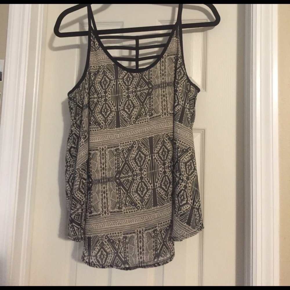 Cute tank top!