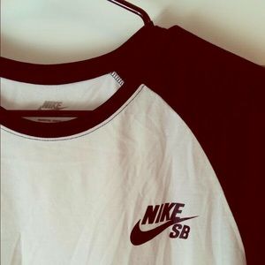 Nike 3/4 sleeve shirt