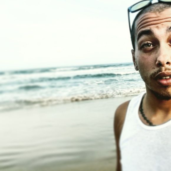 Meet your Posher, Shaun - Picture 1 of 1