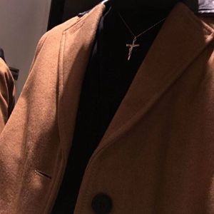 Meet your Posher, Irvine