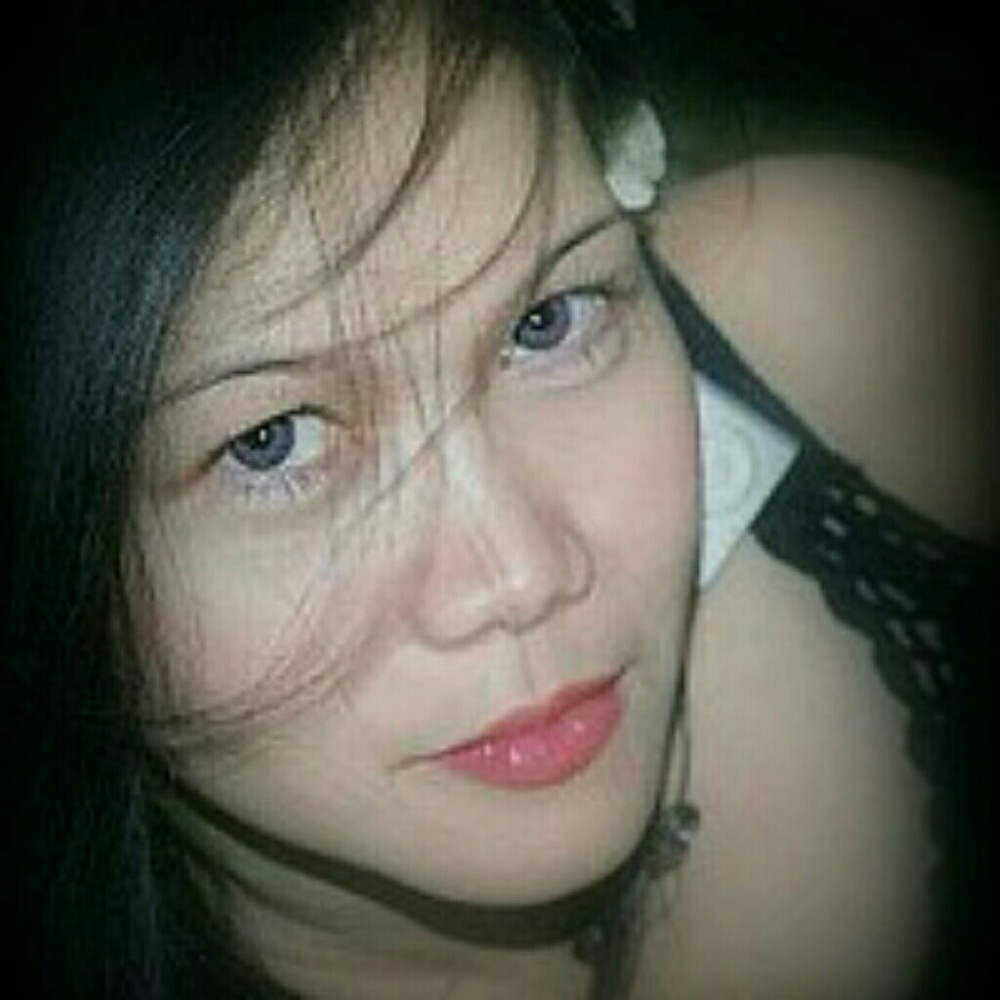 Meet your Posher, Laarni