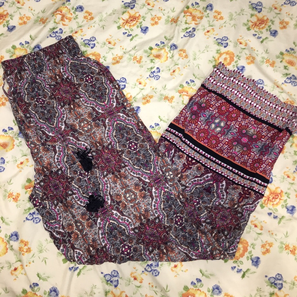 Forever 21 printed pants