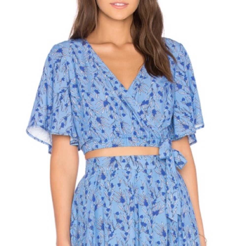 🆕 Jack by BB Dakota Gwenifer Top - Blue Flowers-S