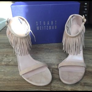 Stuart Weitzman® Lovefringe heals size 9