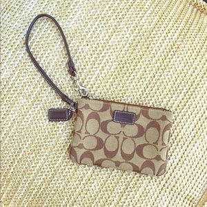 MOVING SALE!! Coach Wristlet