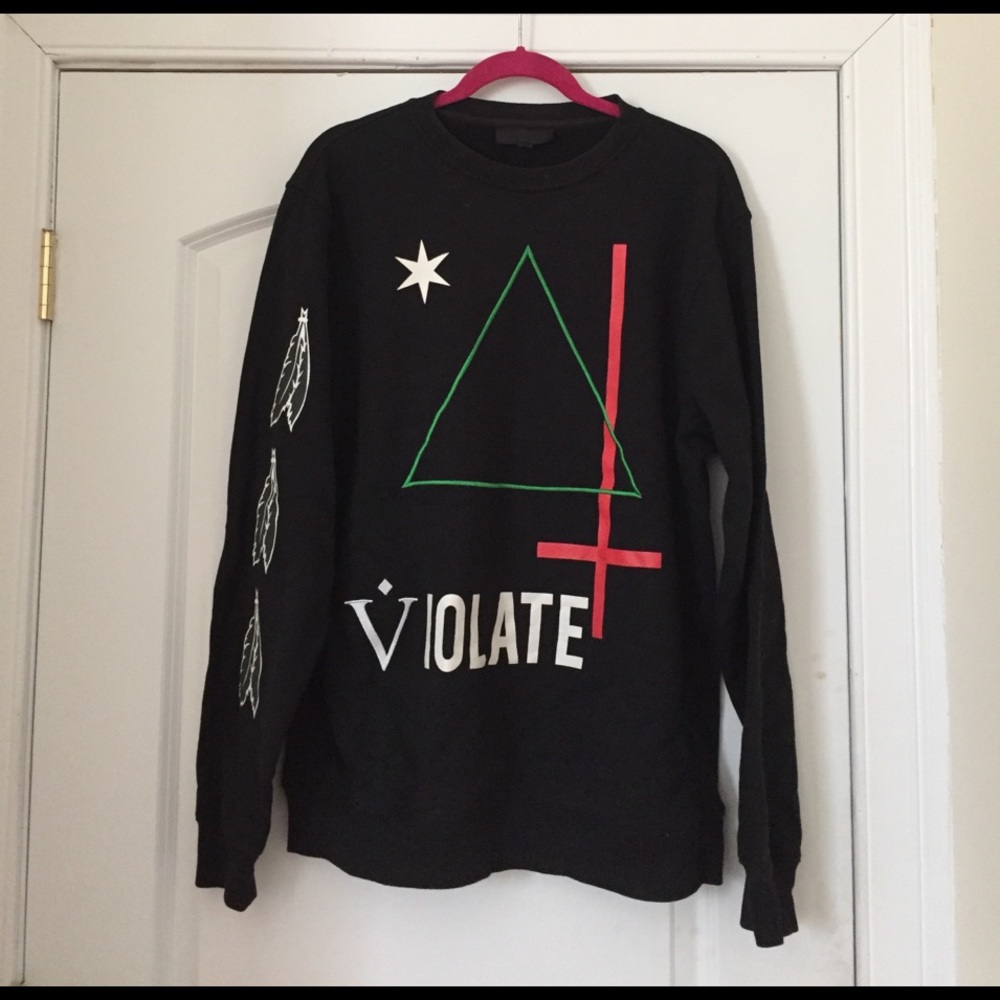 Black Scale sweater
