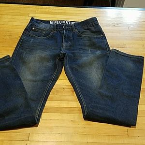 1688 Revolution 30x32 jeans