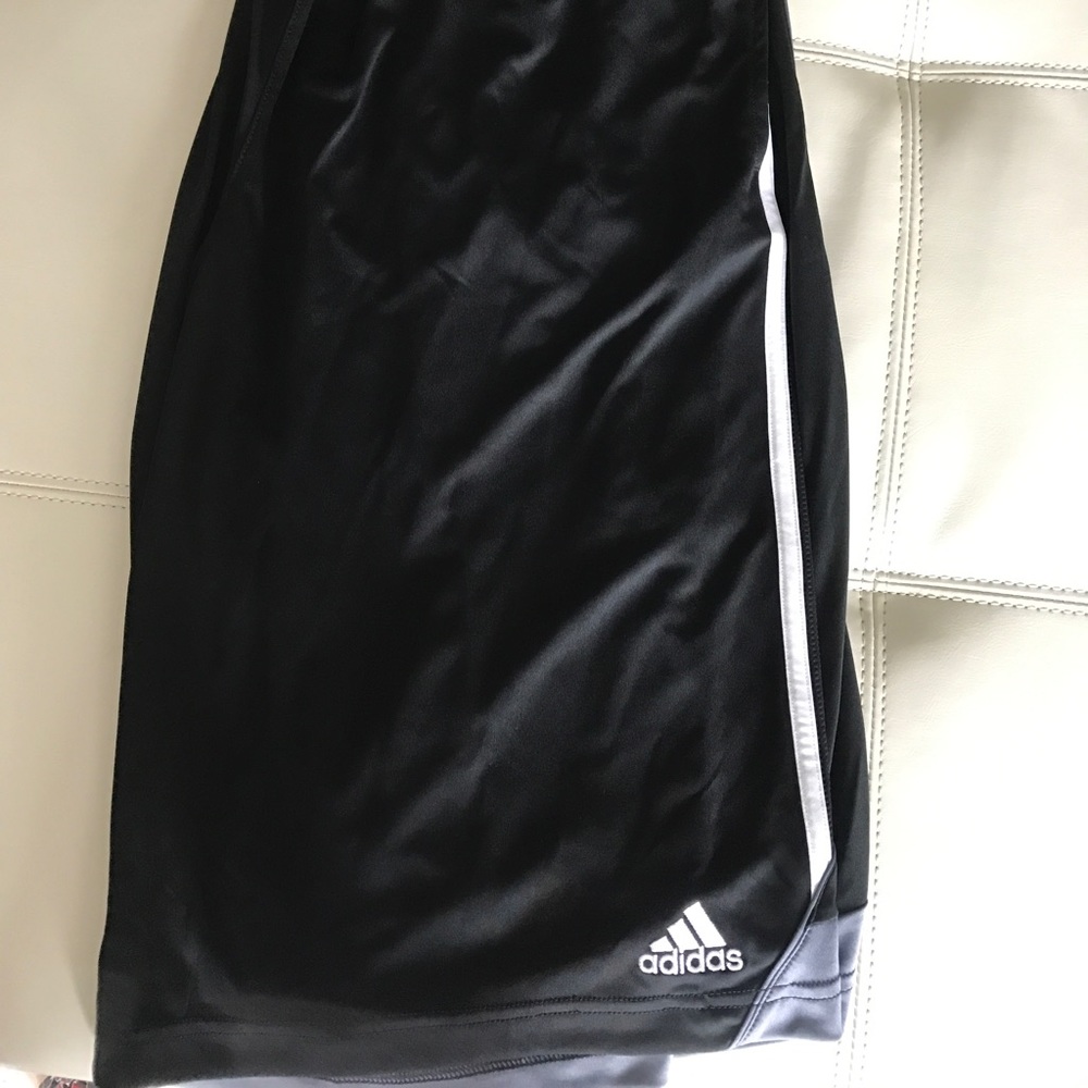 NWT Men's adidas basketball shorts