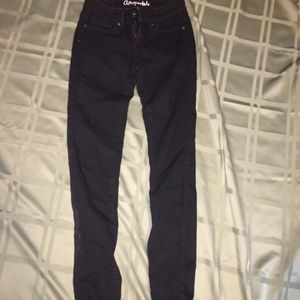 Black Aeropostale skinny jeans