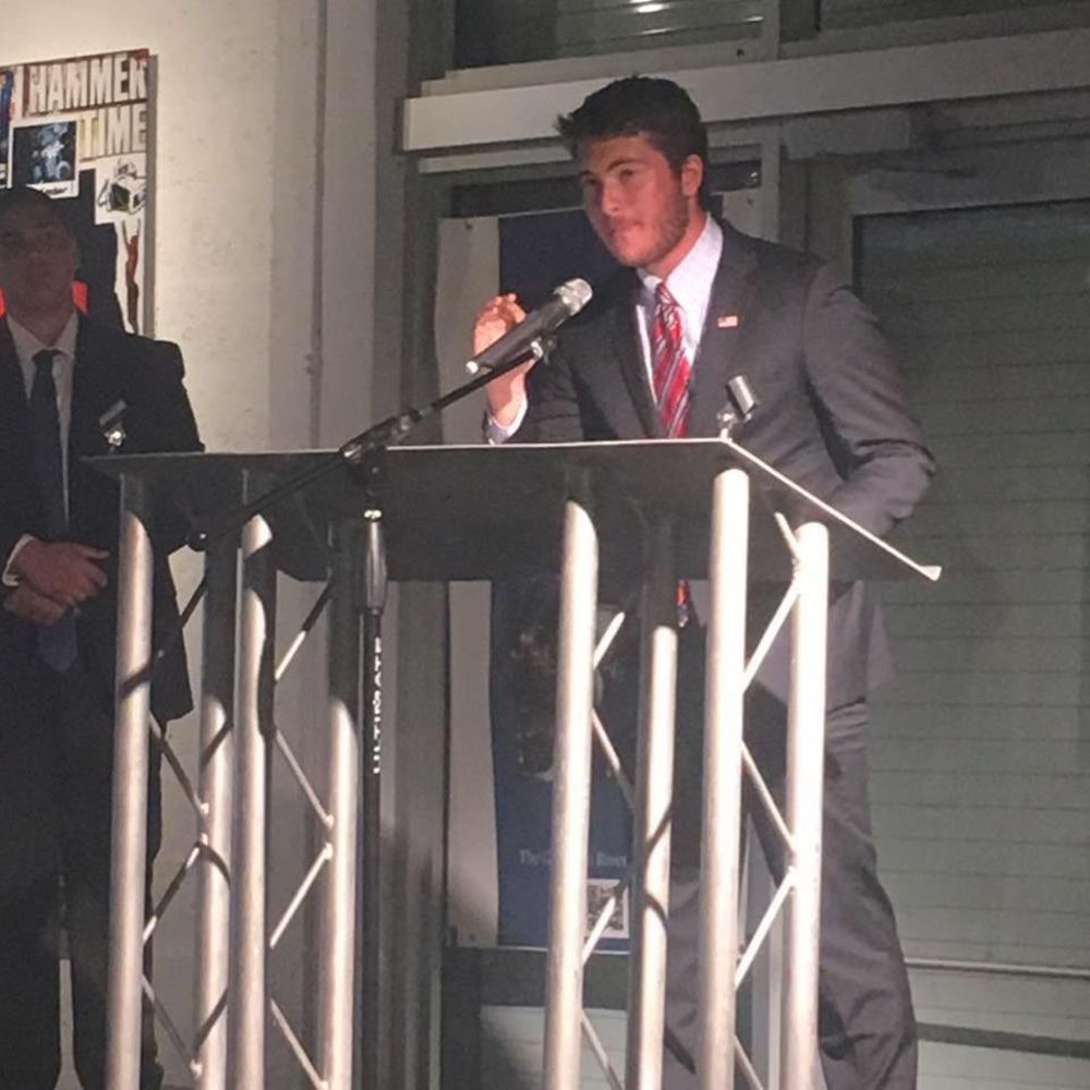 Meet your Posher, Jake