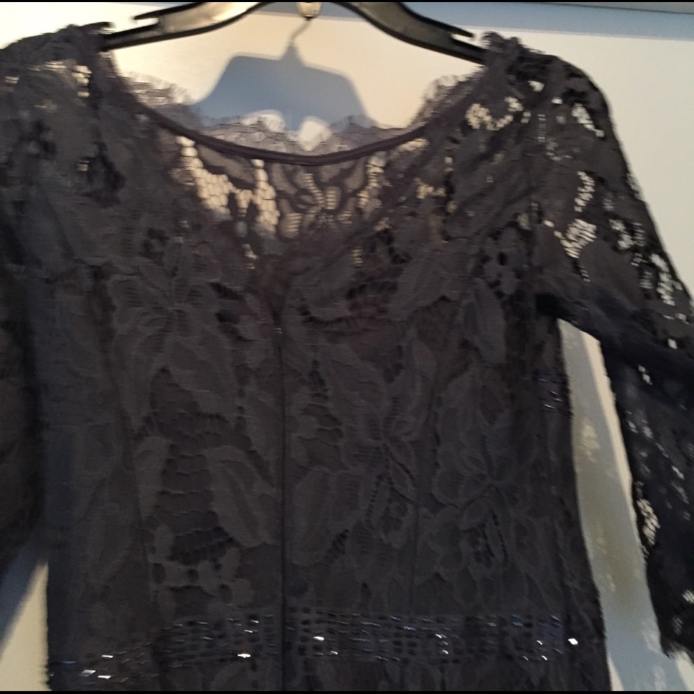Gown - Picture 2 of 2