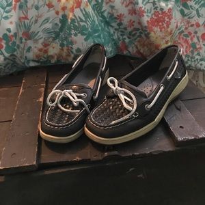 Black woven Sperrys